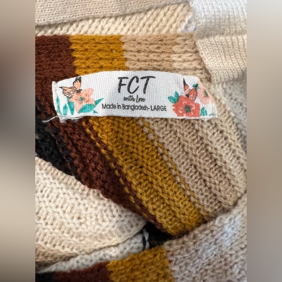 Ivory Brown Chevron Print Sweater - Picture 4 of 5